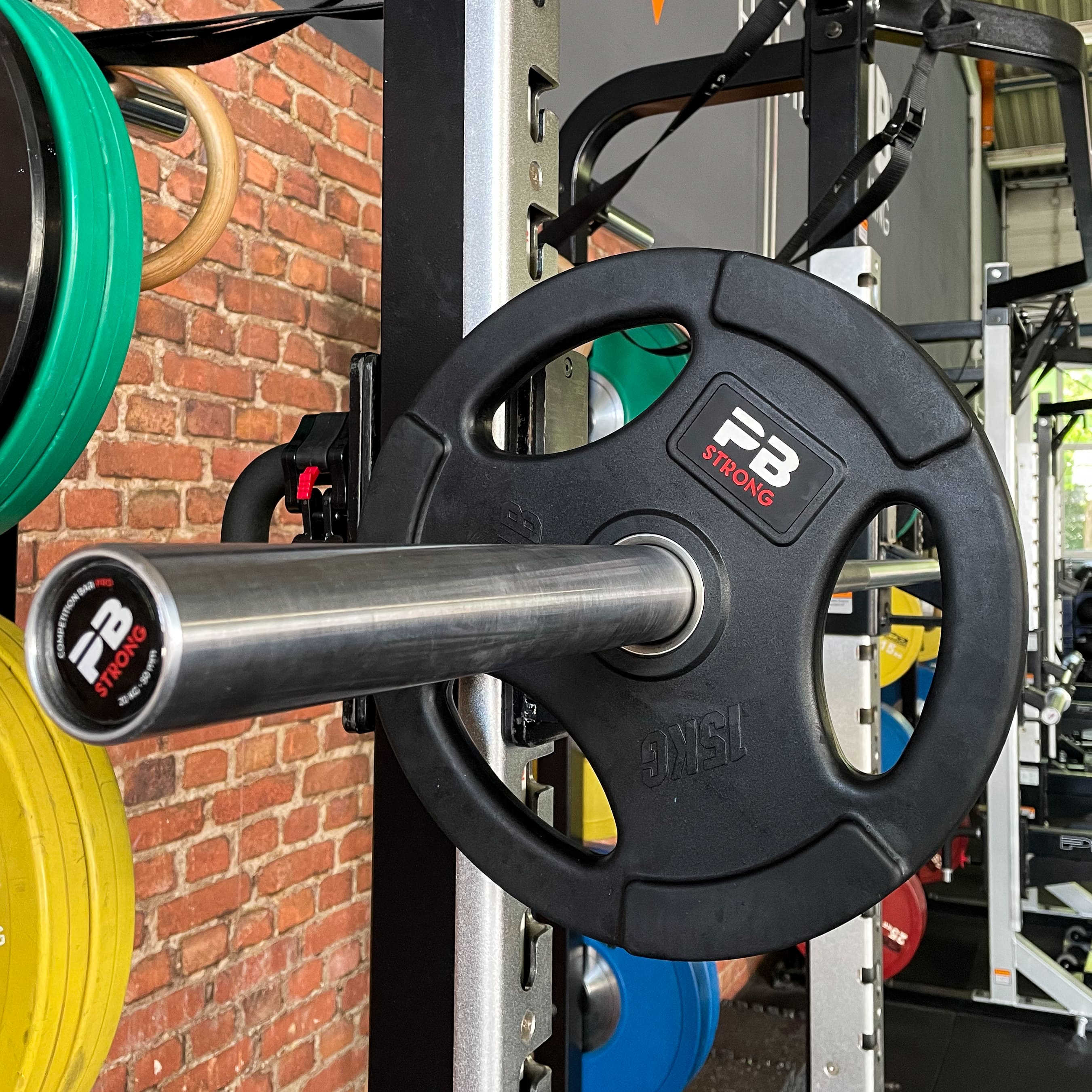 PB Strong 3-Griff Hantelscheibe gummiert Schwarz (Stk) 15 kg PB Strong 3-Griff Hantelscheibe gummiert Schwarz (Stk) 15 kg