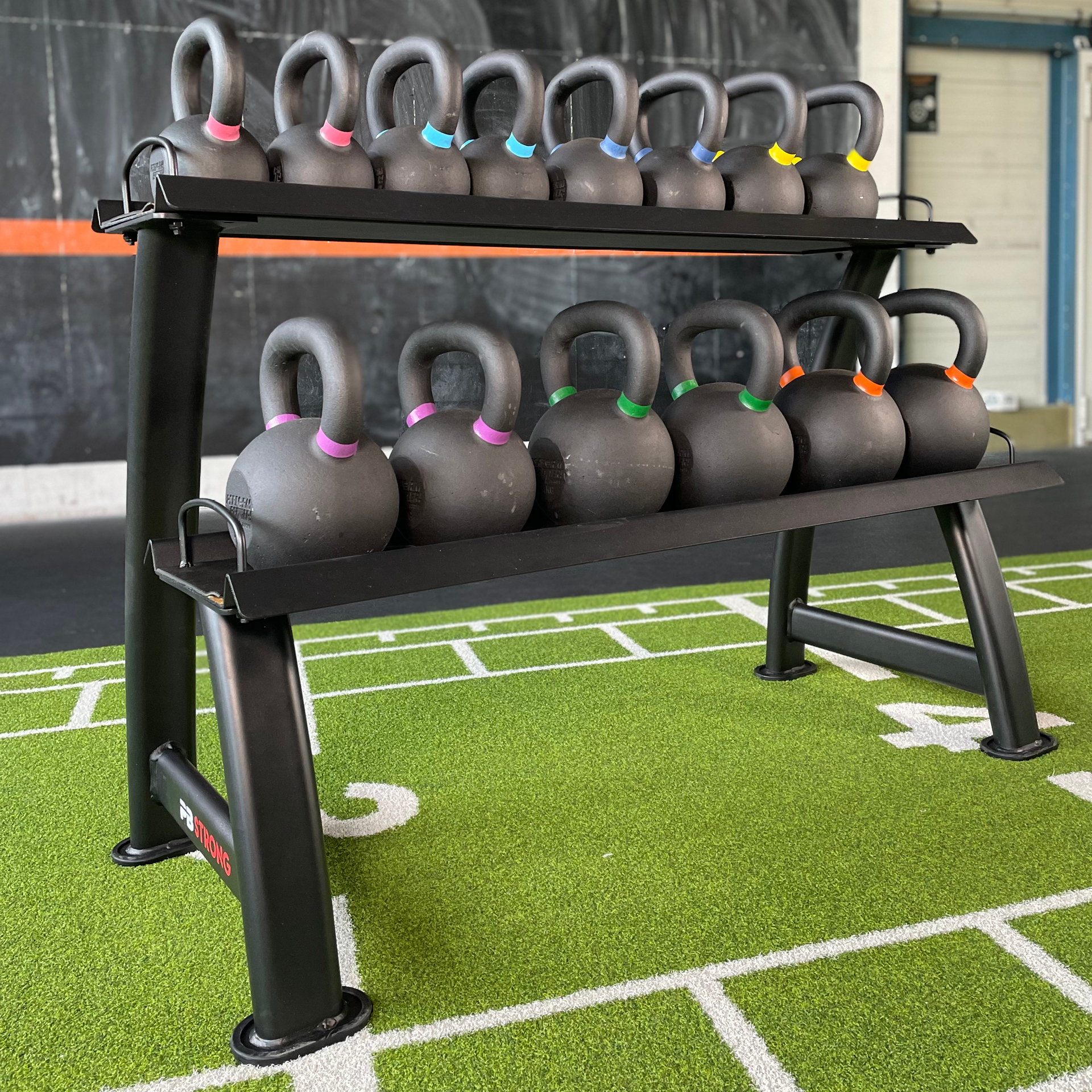 PB Strong Kettlebellregal 2-stufig Schwarz PB Strong Kettlebellregal 2-stufig Schwarz