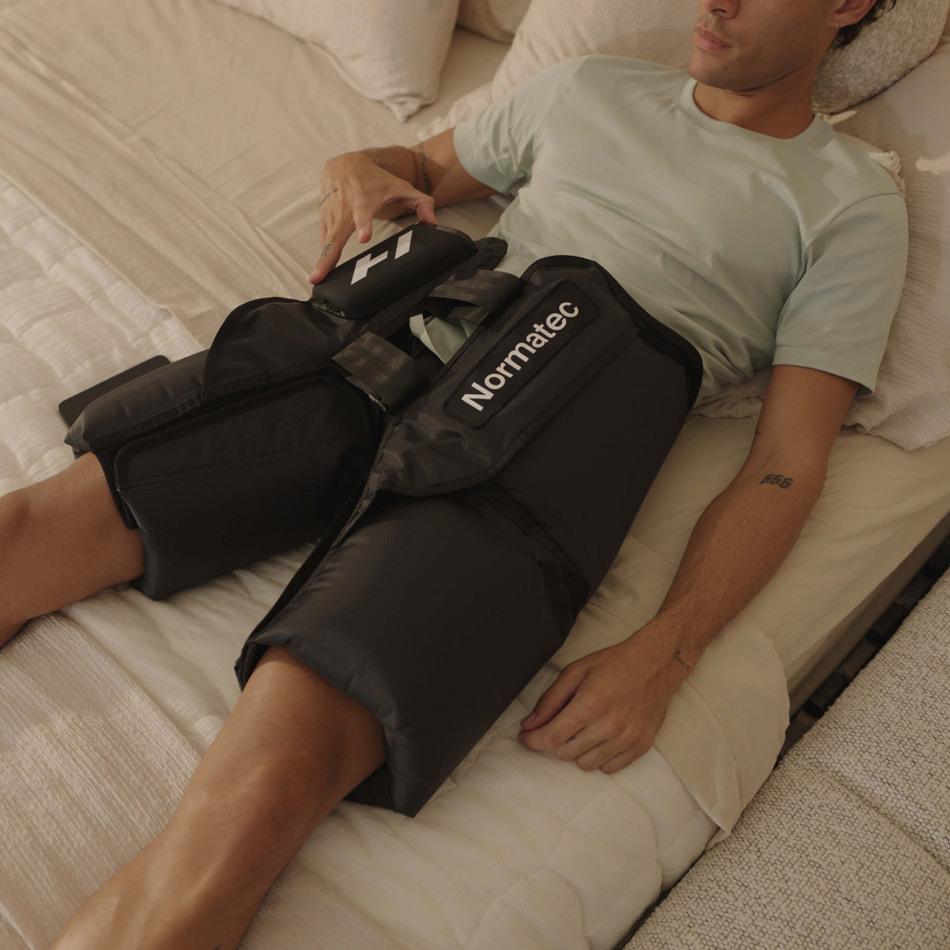 Normatec Premier Hips
