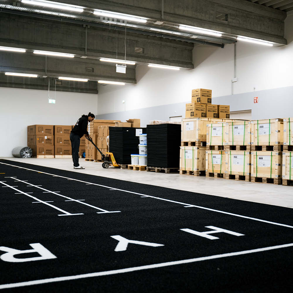 Logistics & Delivery