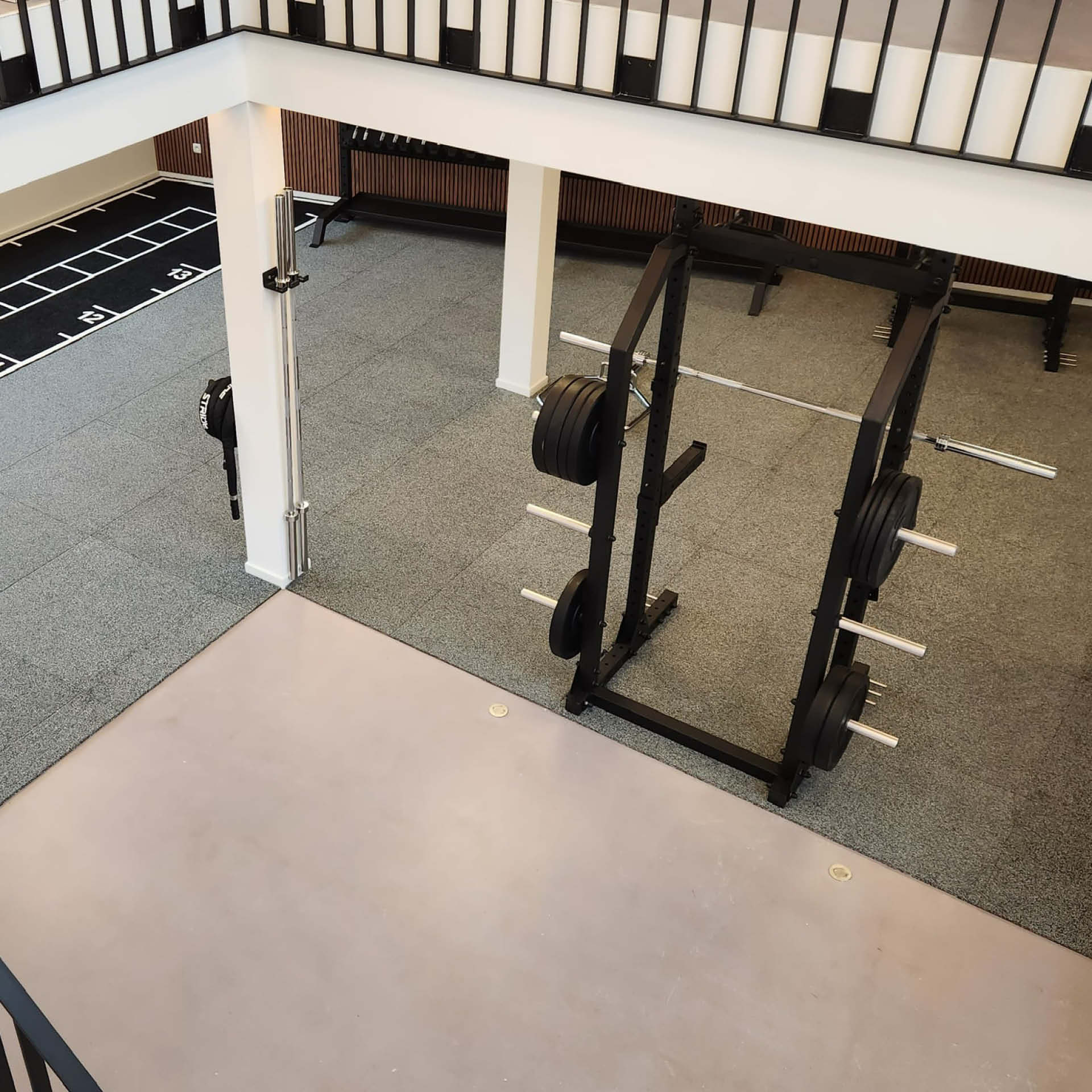 R+T Connect Gummi Matte 1x1m / 20mm (STONE / 70% Grau)