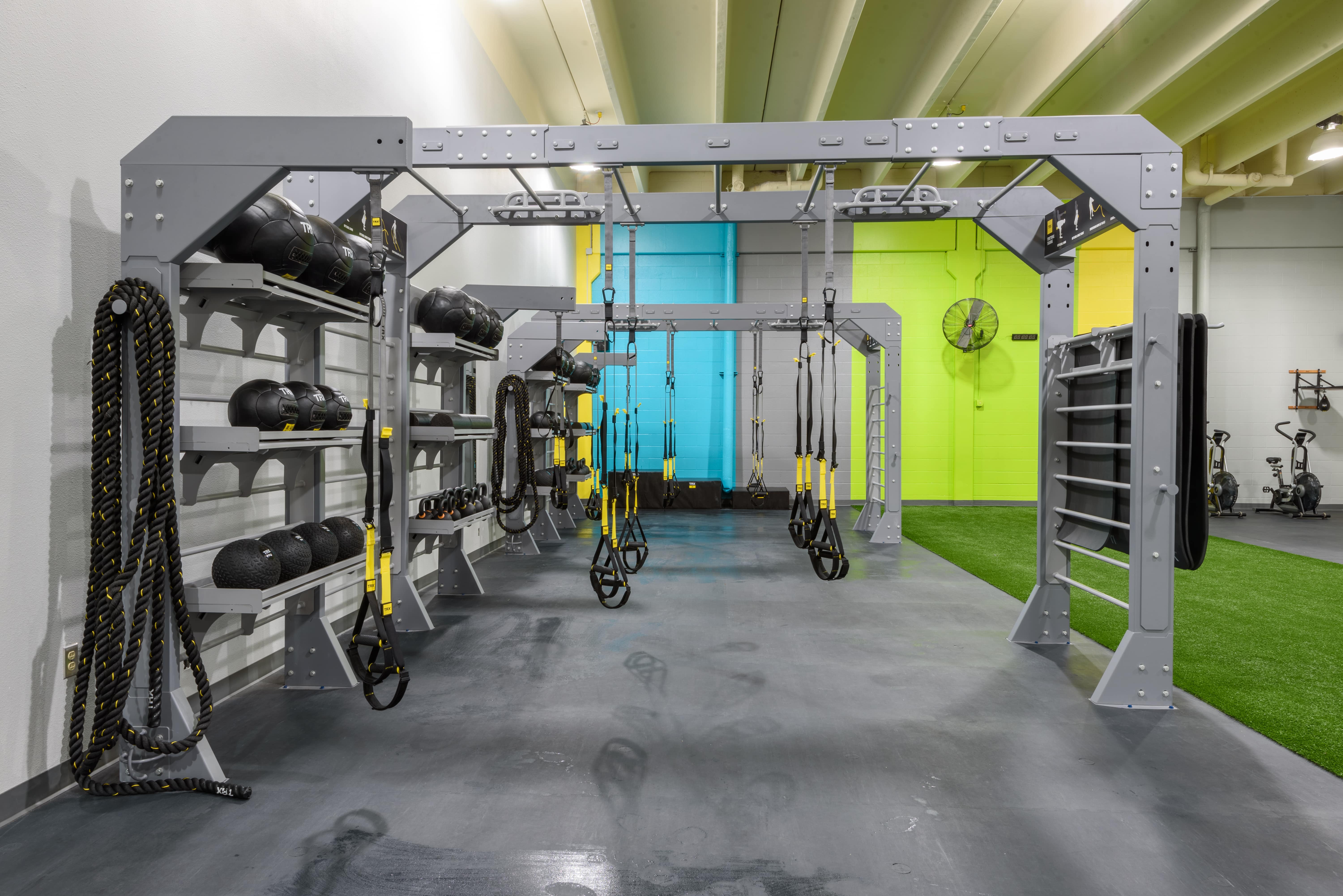 TRX_StudioLine_MHP_9455-HDR-min